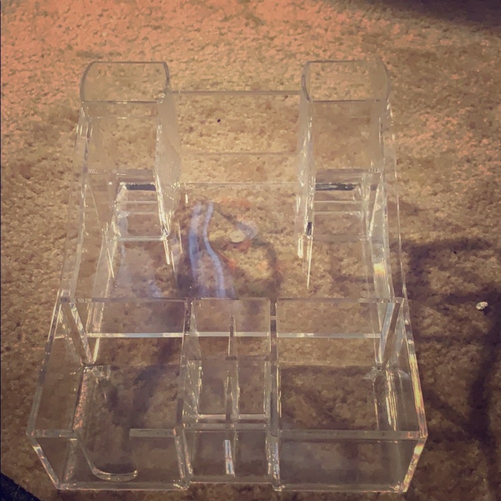 makeup storage bin